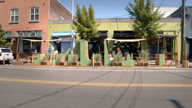 P7_Vanc_greenbenches_618